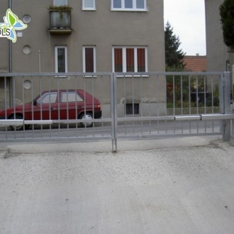 Pojezdové brány