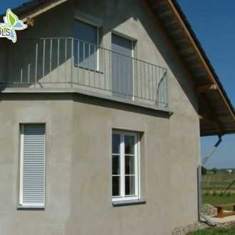 Předokenní rolety pod omítku