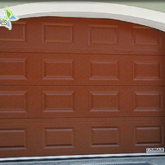 Sekční garážová vrata Lomax