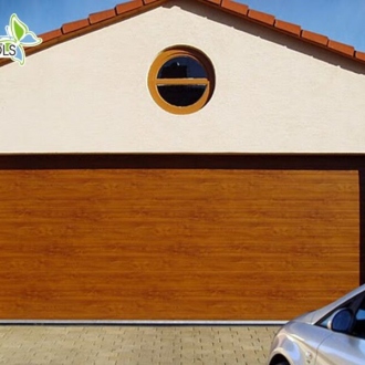 Sekční garážová vrata Trido