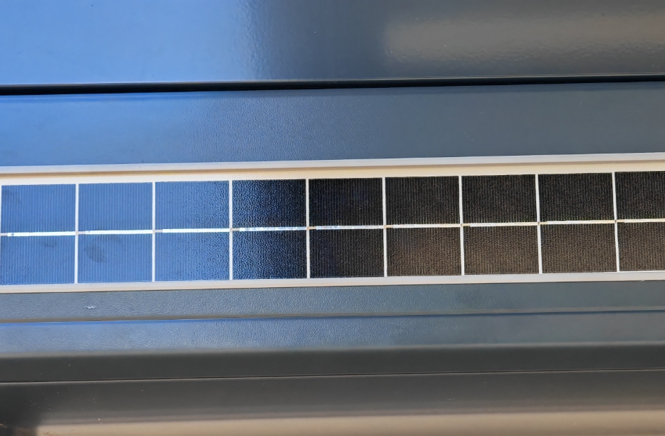 SOLÁRNÍ POHON - Předokenní rolety Solar SOLÁRNÍ POHON - Předokenní rolety Solar