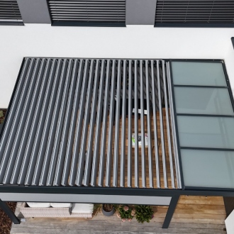 Bioklimatická pergola LINE