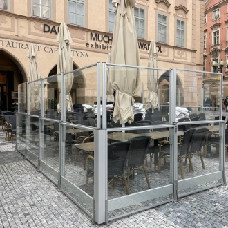Výsuvné zábradlí Café au Lä - Fotogalerie